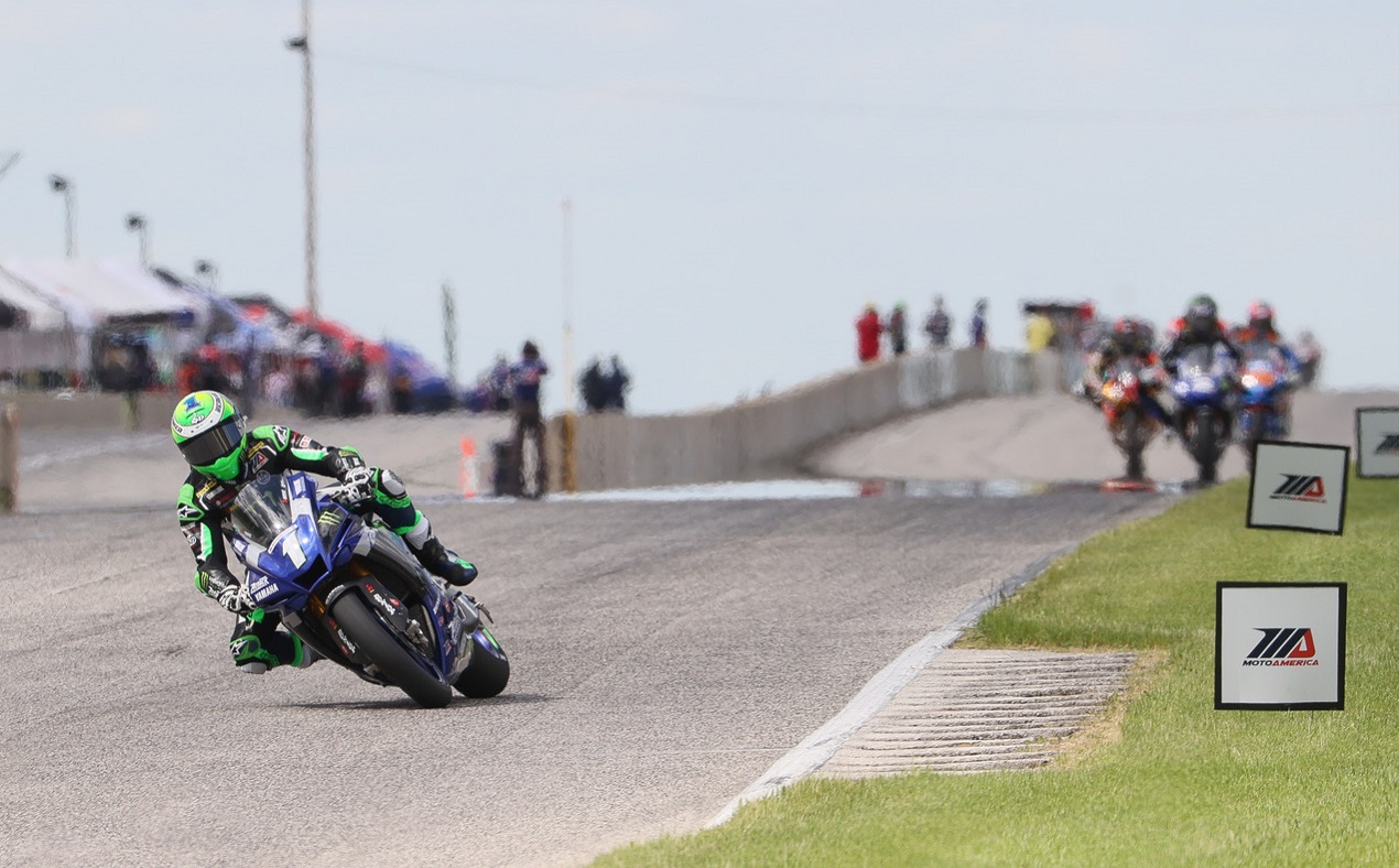 Cameron Beaubier leads the HONOS Superbike race at Road America