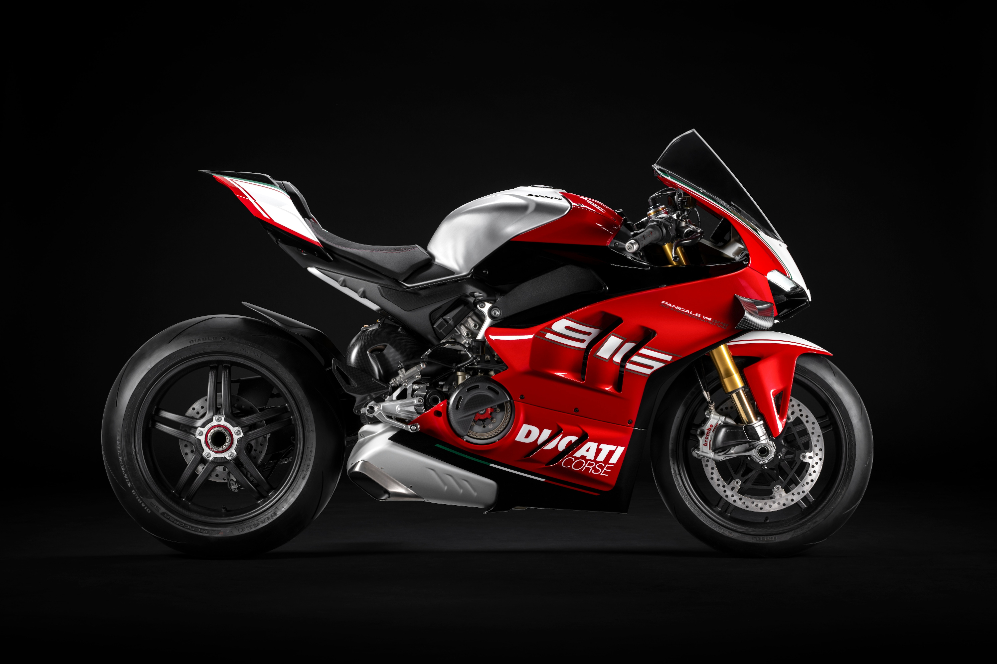 studio photo of the Ducati Panigale V4 SP2 30 Anniversario 916
